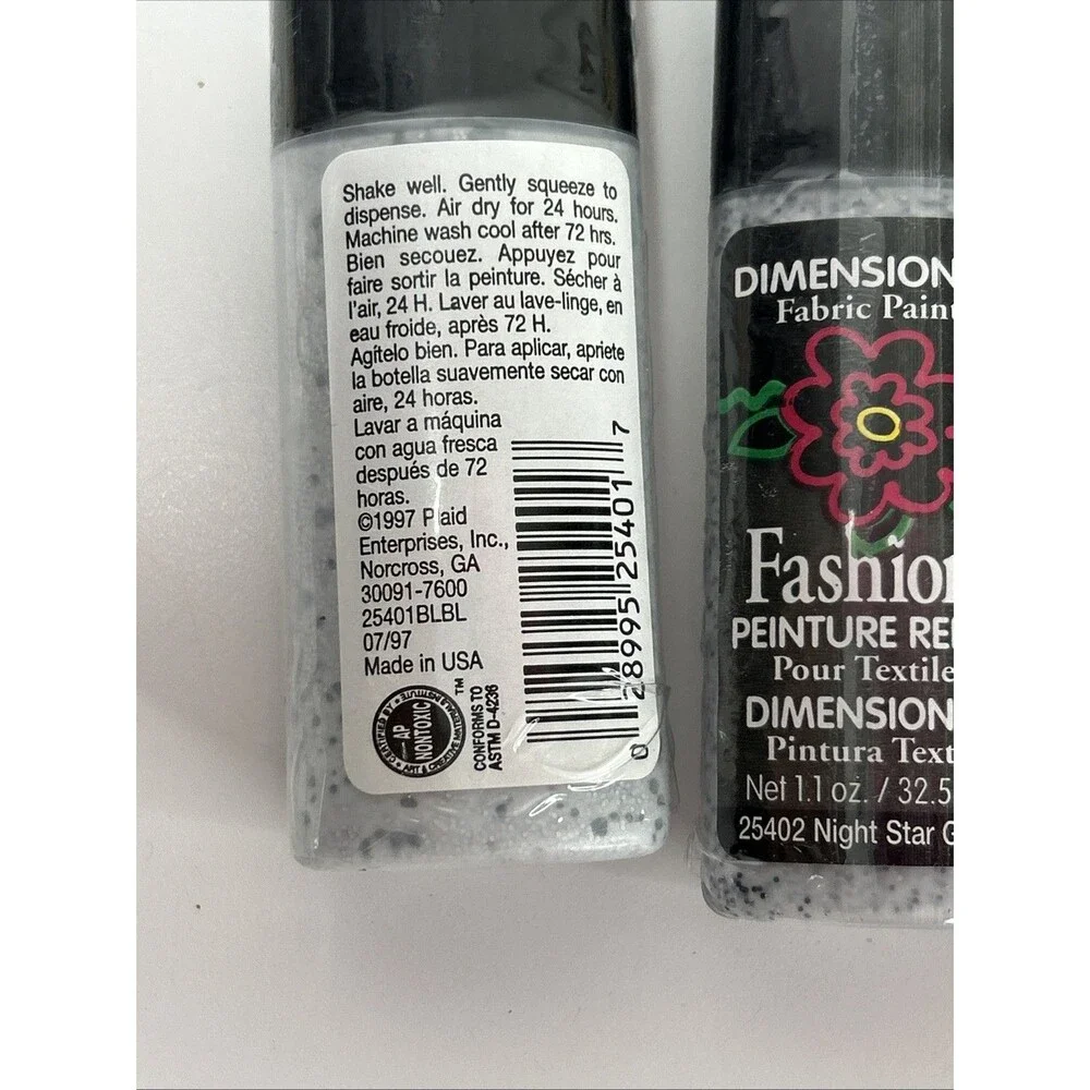 Lot 21 Plaid Dimensional Fabric Fashion Paint 1.1 oz Crafting Glitter Metallic